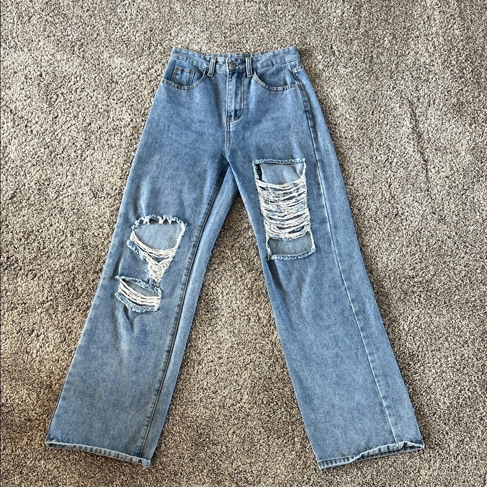 SHEIN Light Blue Distressed Wide-Leg Jeans